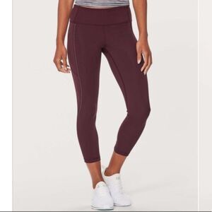 Lululemon Extra Mile Crop (Reflective 23") In Garnet/Maroon Size 8